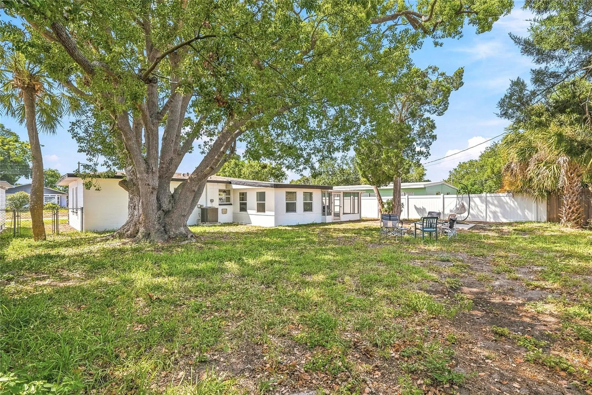 1306 Dartmouth Drive Bradenton FL 34207