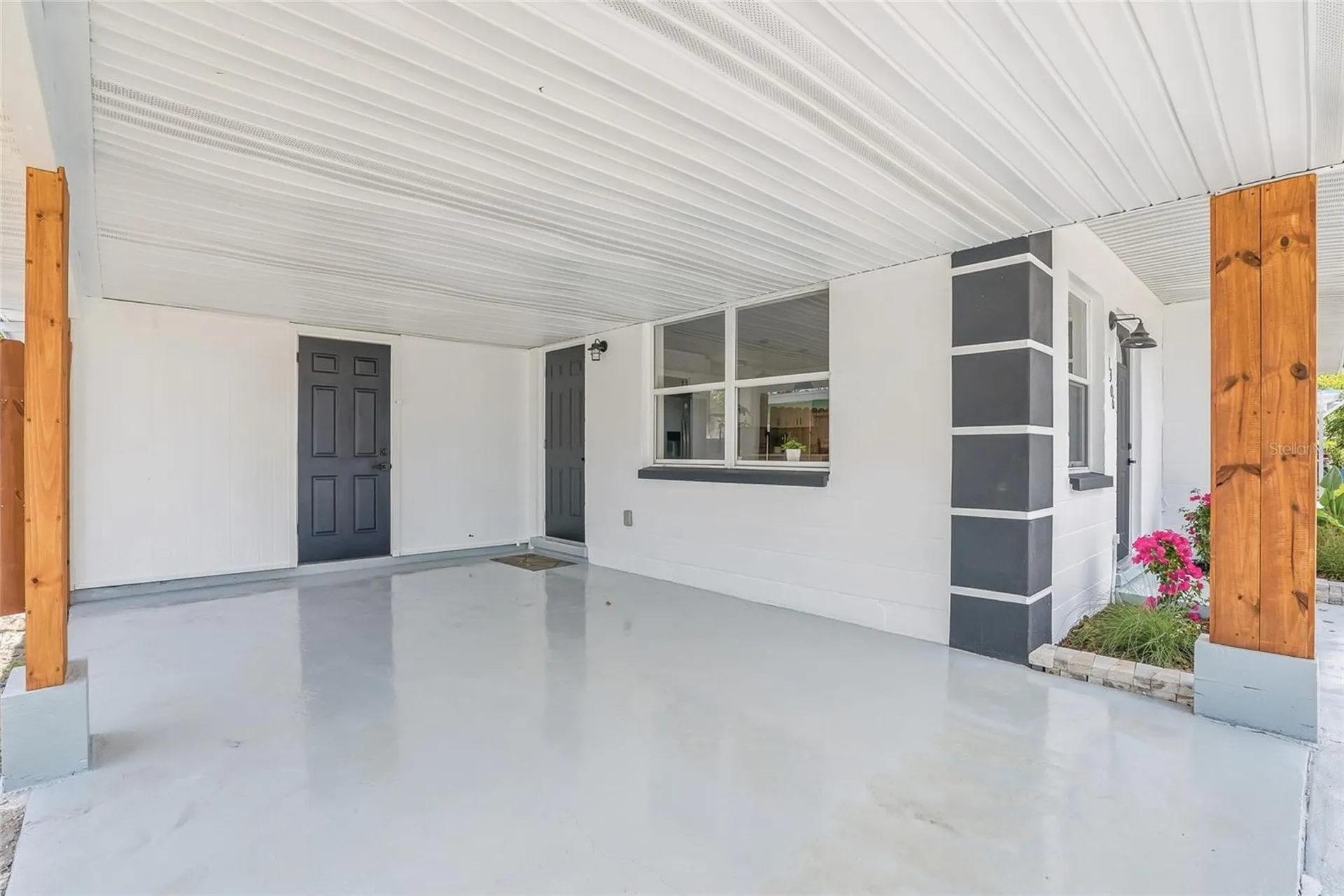 1306 Dartmouth Drive Bradenton FL 34207