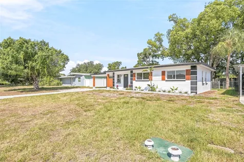 1306 Dartmouth Drive Bradenton FL 34207