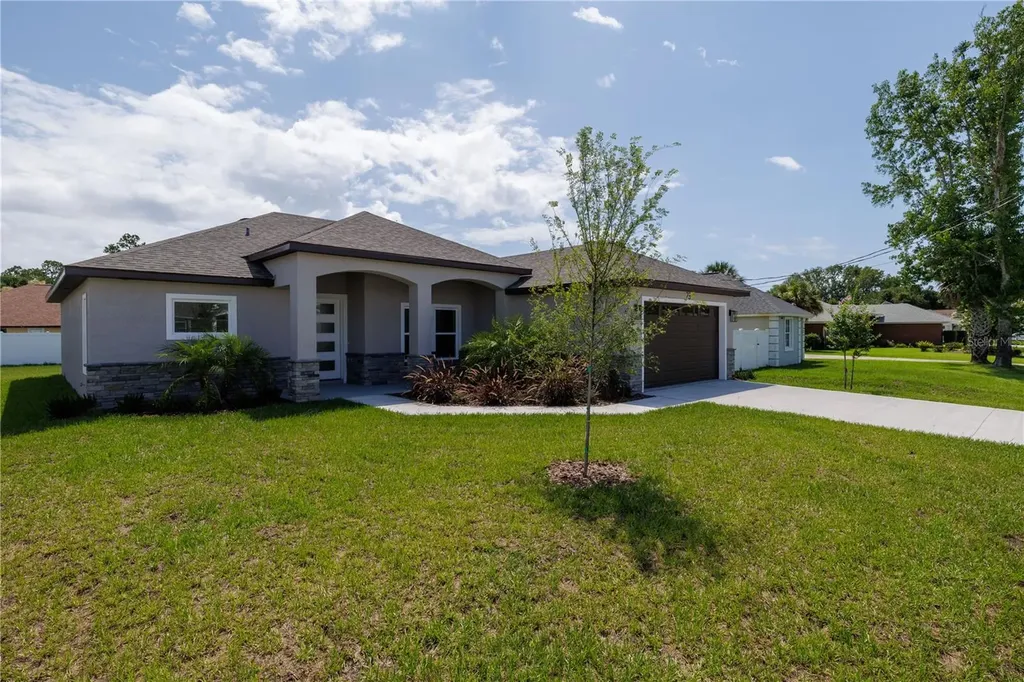23 Francis Lane Palm Coast FL 32137