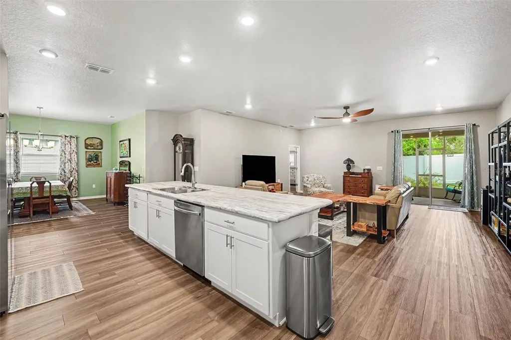 6864 Mossy Oak Lane Lakeland FL 33810