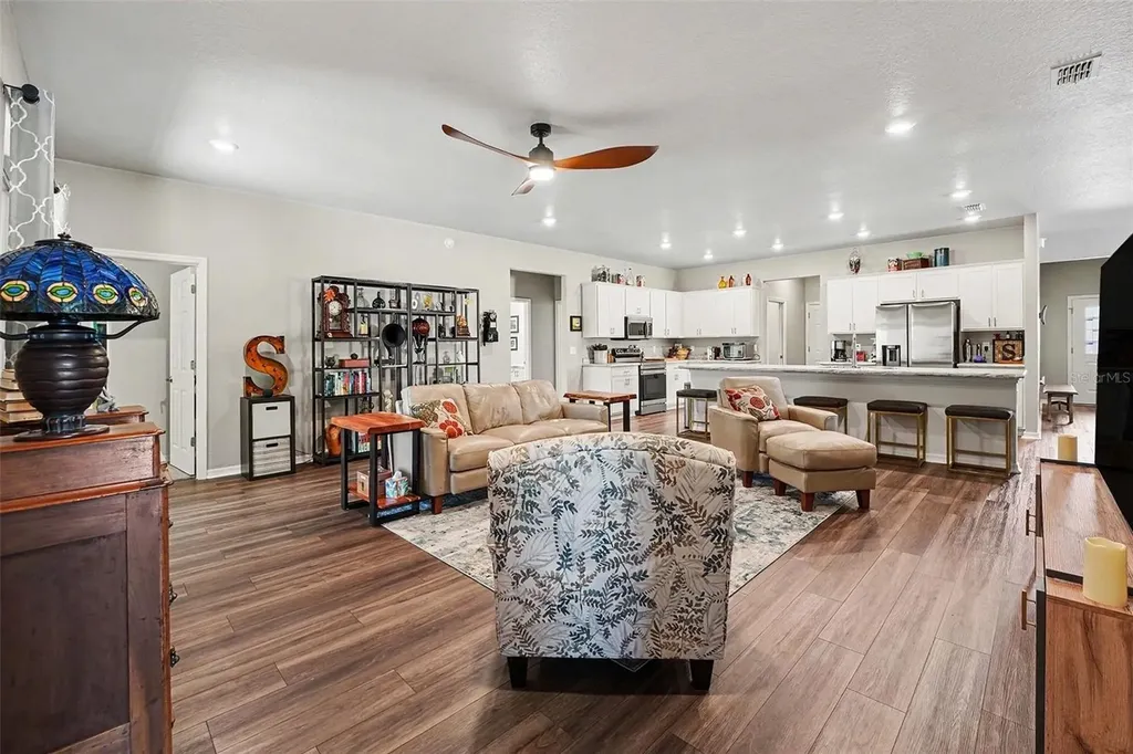 6864 Mossy Oak Lane Lakeland FL 33810