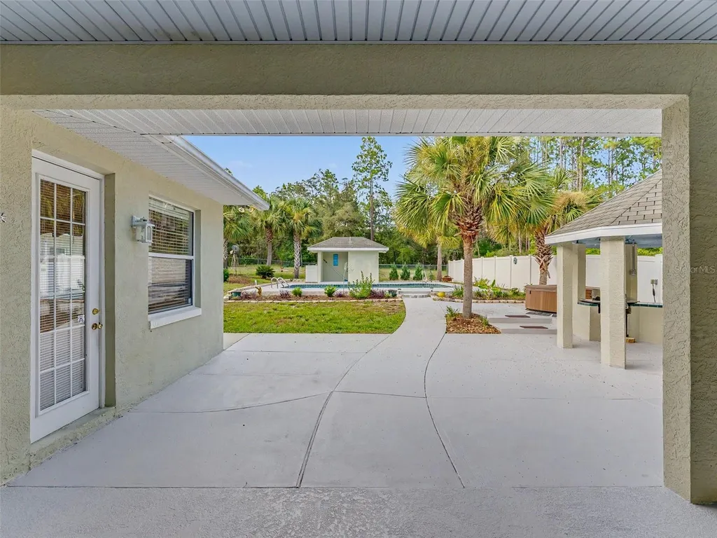1709 W Pine Ridge Boulevard Beverly Hills FL 34465