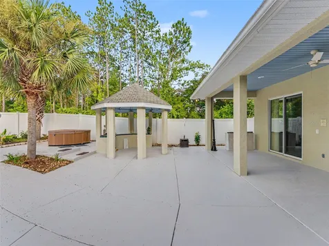 1709 W Pine Ridge Boulevard Beverly Hills FL 34465