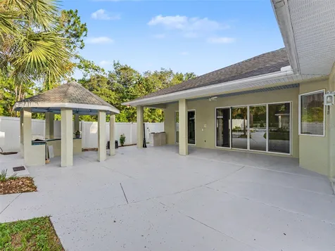 1709 W Pine Ridge Boulevard Beverly Hills FL 34465