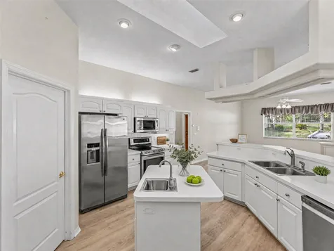 1709 W Pine Ridge Boulevard Beverly Hills FL 34465