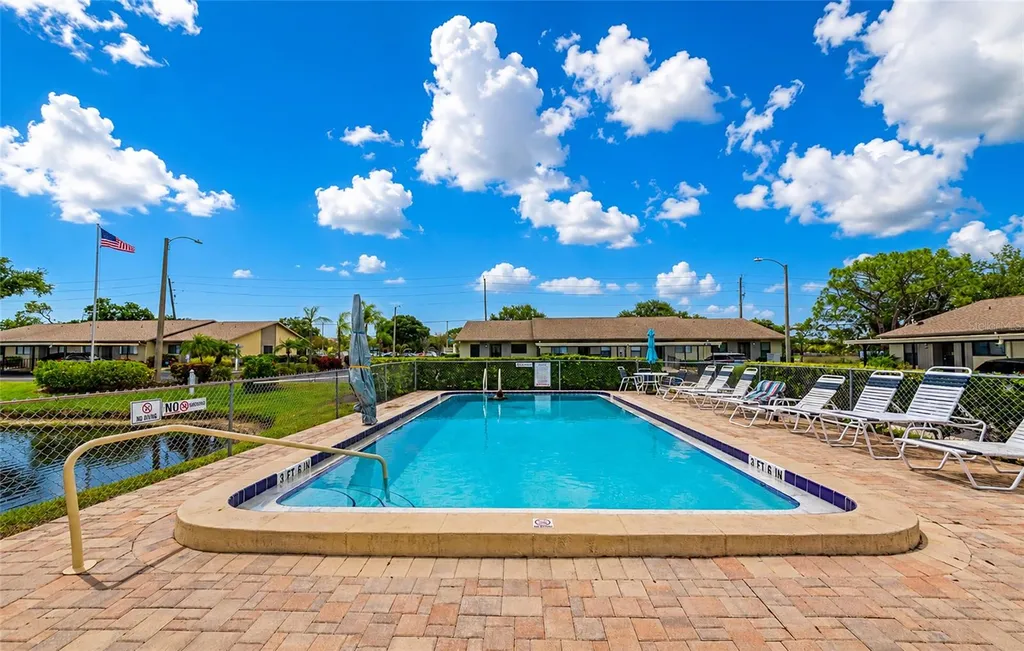 6023 27th Street W Bradenton FL 34207