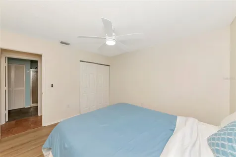 6023 27th Street W Bradenton FL 34207