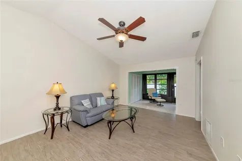 6023 27th Street W Bradenton FL 34207