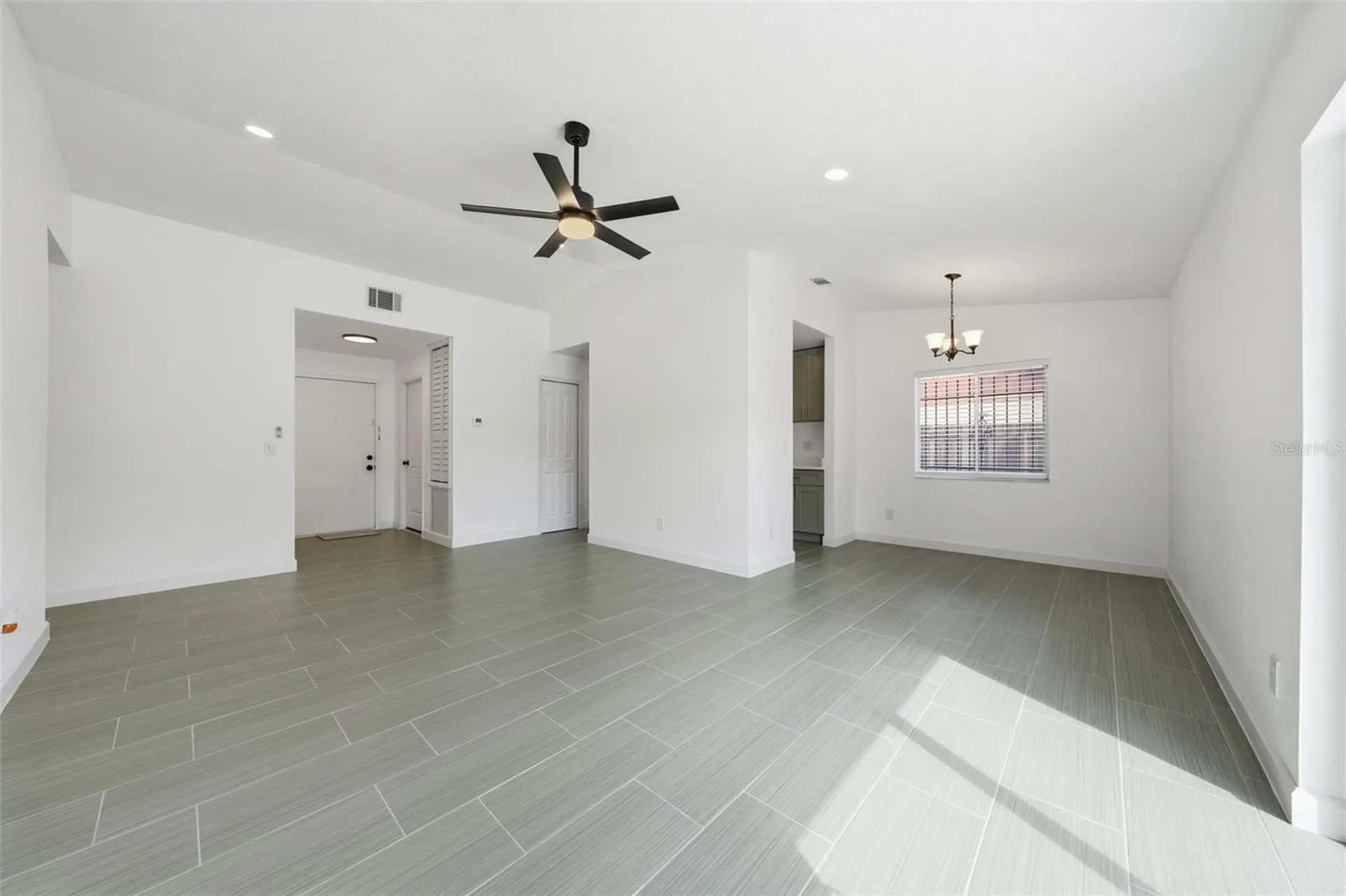 4839 Red Willow Avenue Orlando FL 32808