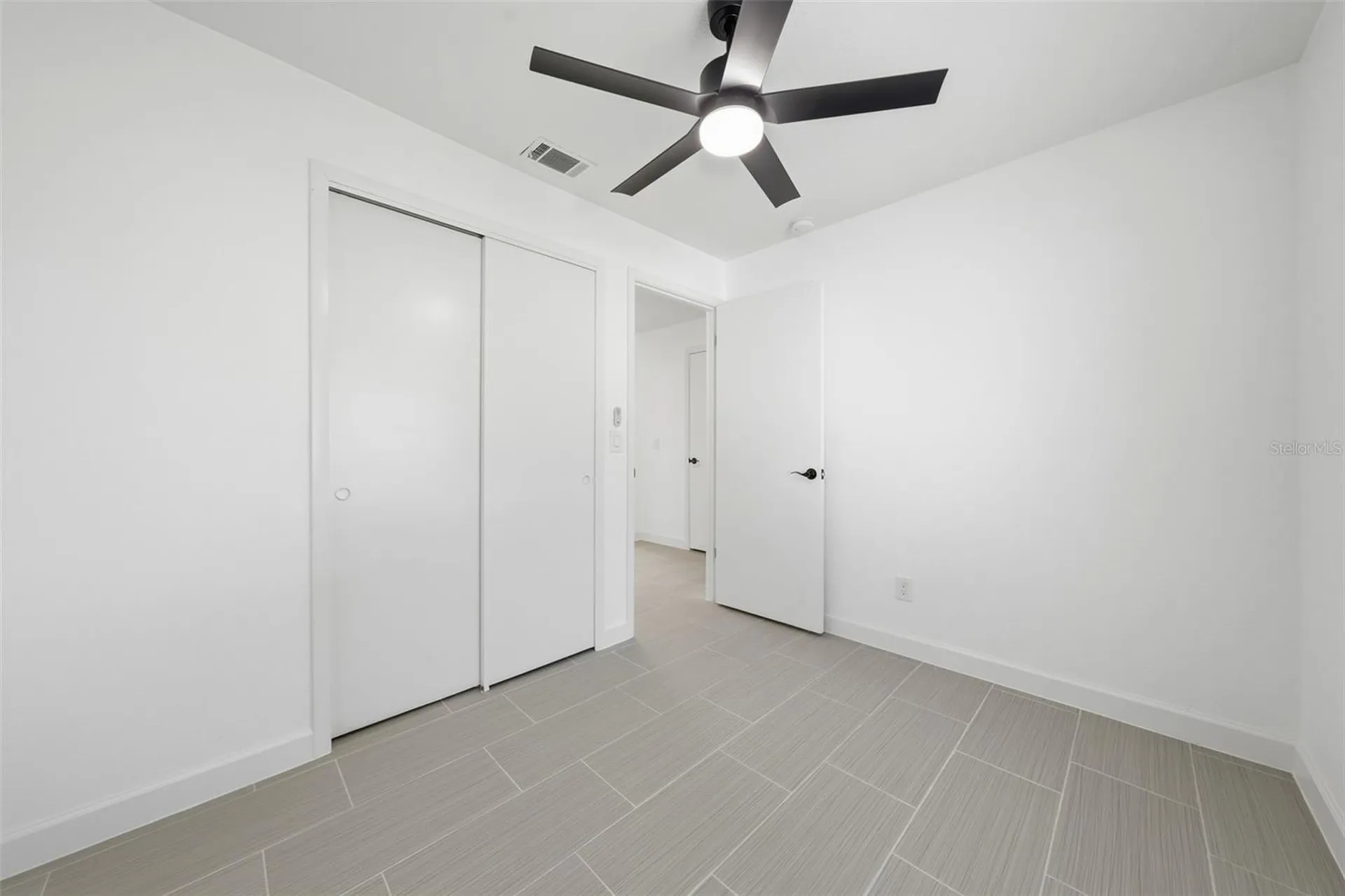 4839 Red Willow Avenue Orlando FL 32808