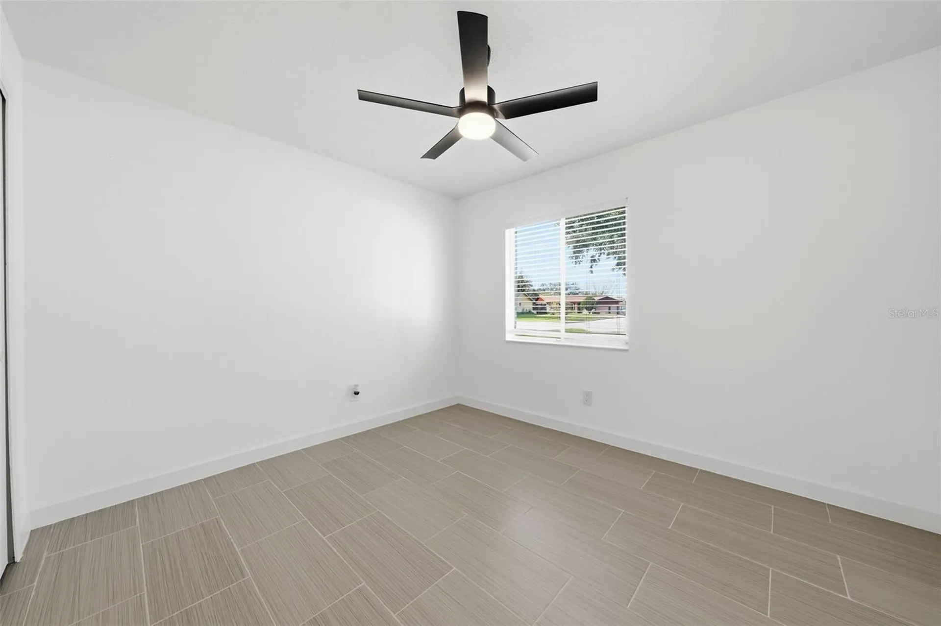 4839 Red Willow Avenue Orlando FL 32808