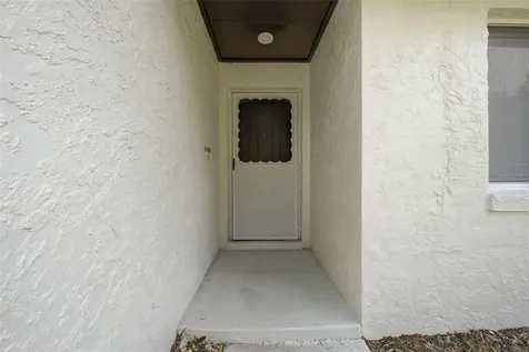 4839 Red Willow Avenue Orlando FL 32808