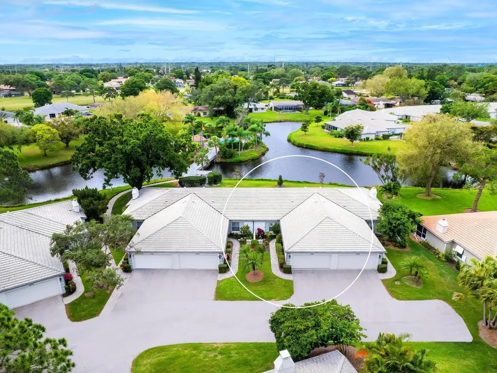 3130 Ringwood Meadow Sarasota FL 34235