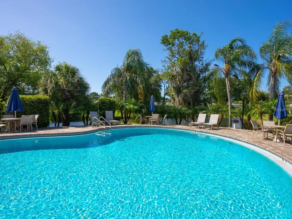 3130 Ringwood Meadow Sarasota FL 34235