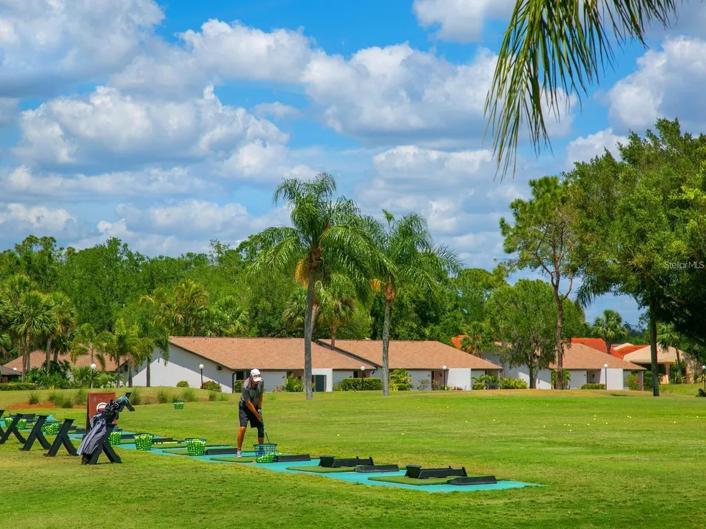 3130 Ringwood Meadow Sarasota FL 34235