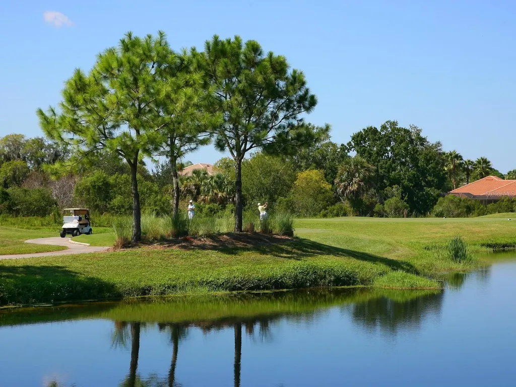 3130 Ringwood Meadow Sarasota FL 34235