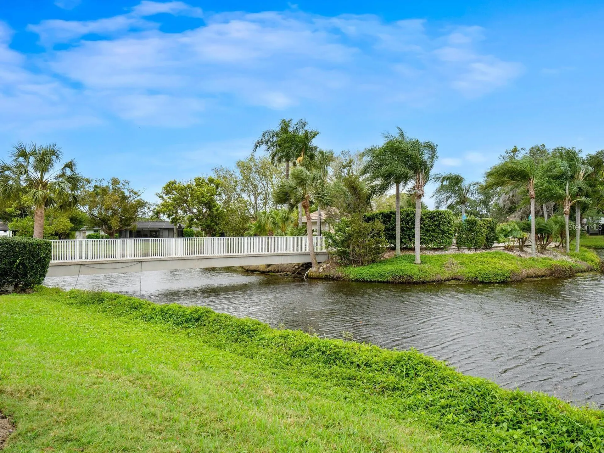 3130 Ringwood Meadow Sarasota FL 34235