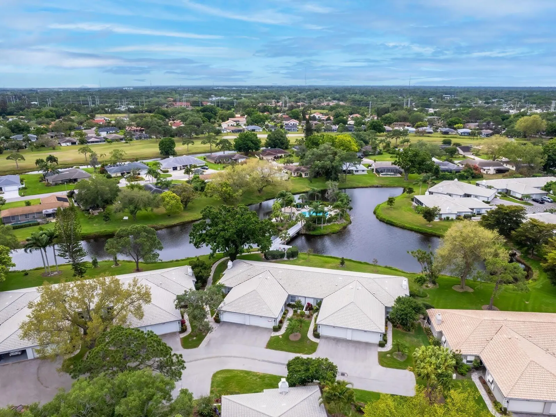 3130 Ringwood Meadow Sarasota FL 34235