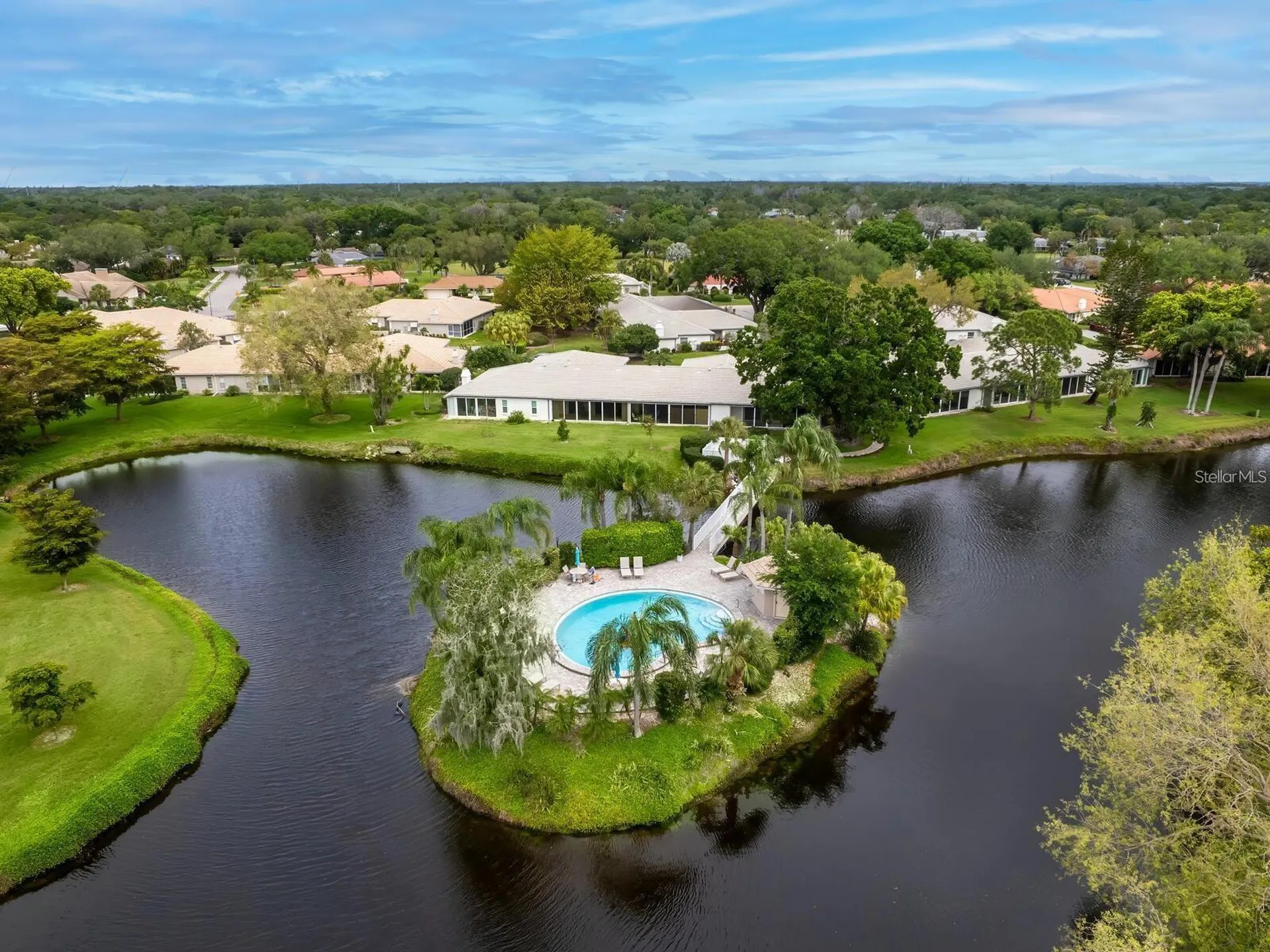 3130 Ringwood Meadow Sarasota FL 34235