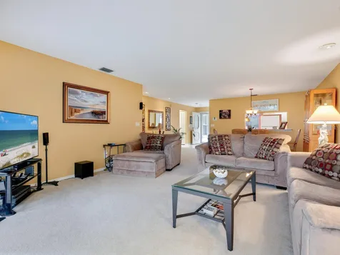 3130 Ringwood Meadow Sarasota FL 34235