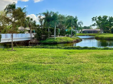 3130 Ringwood Meadow Sarasota FL 34235