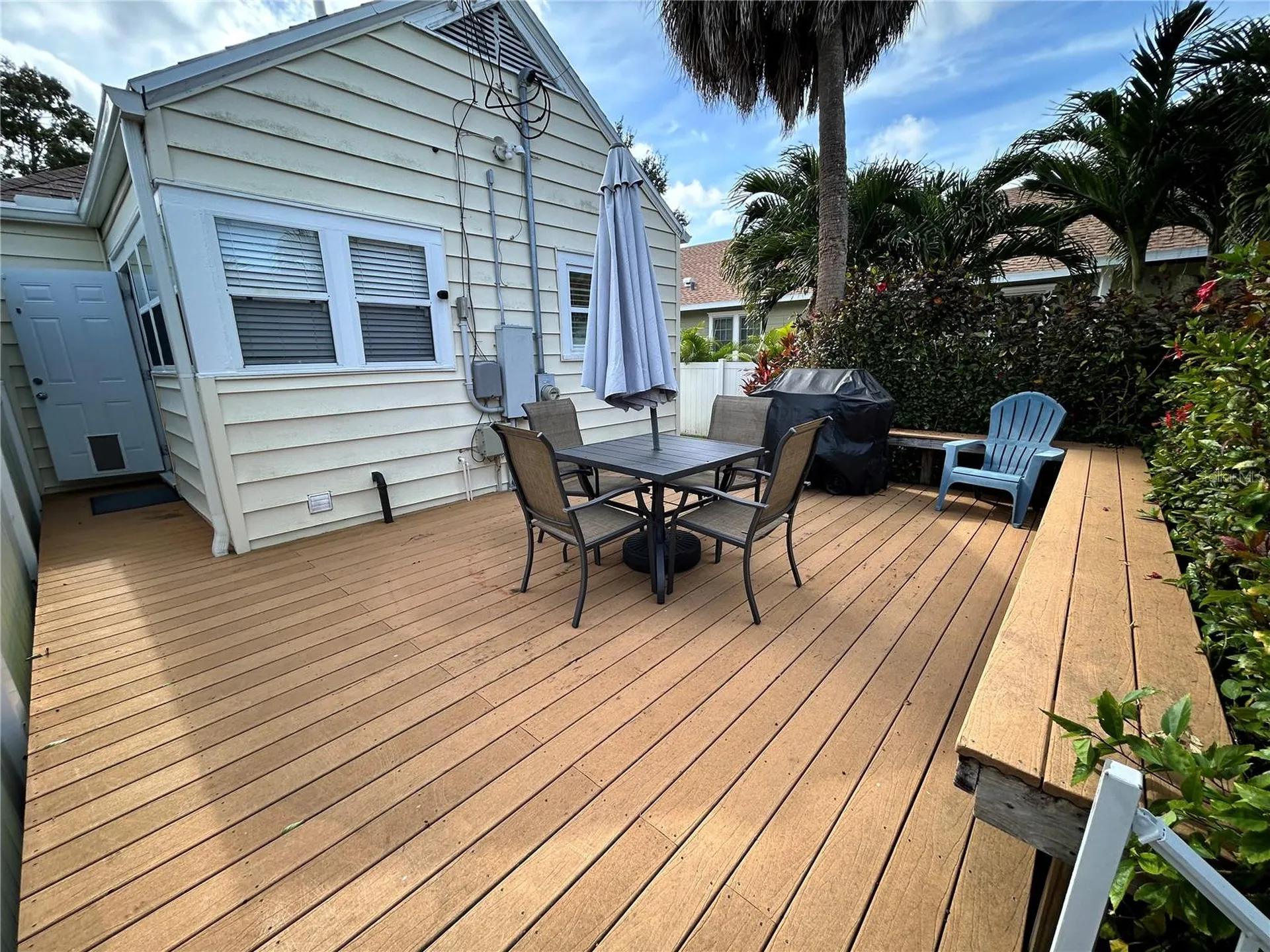 701 29th Avenue N St Petersburg FL 33704