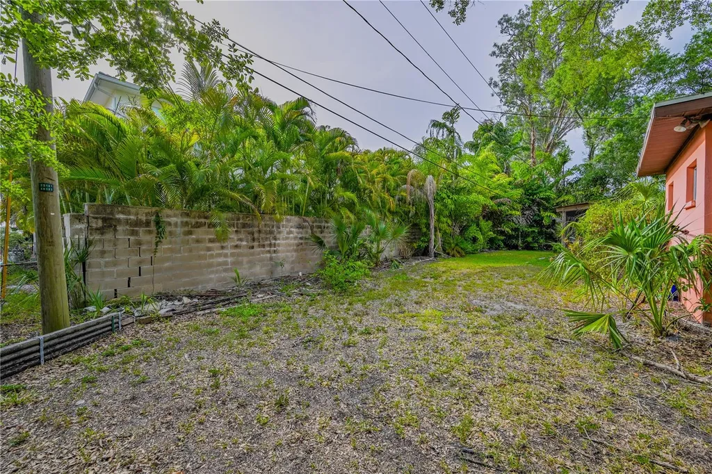504 W Davis Boulevard Tampa FL 33606