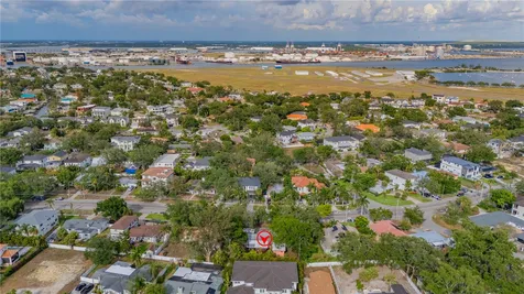 504 W Davis Boulevard Tampa FL 33606