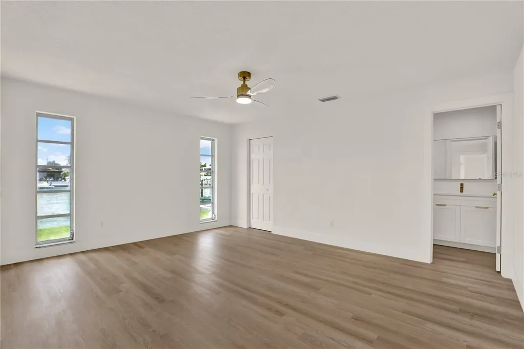 411 Palm Island NE Clearwater Beach FL 33767