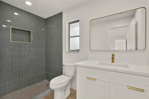 411 Palm Island NE Clearwater Beach FL 33767