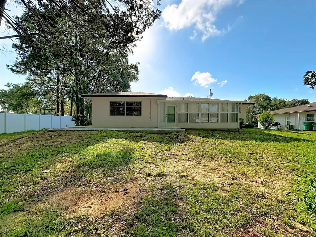 609 Goodyear Avenue Inverness FL 34452