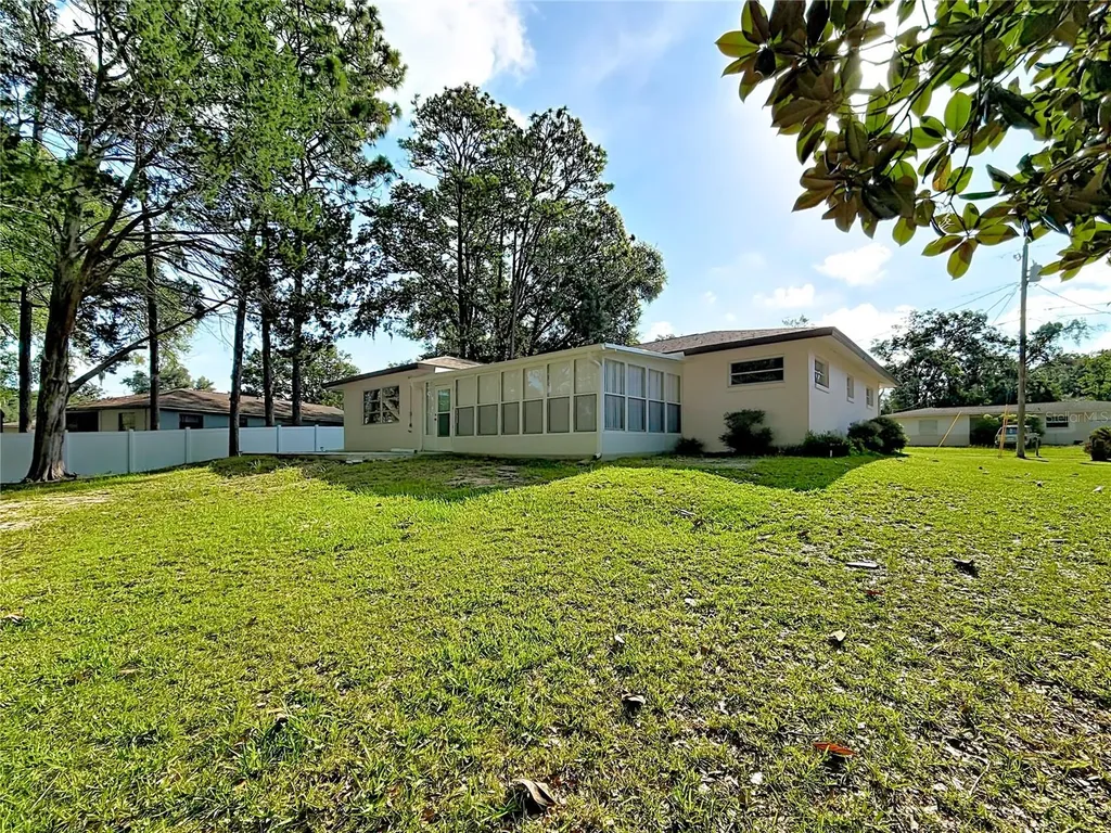 609 Goodyear Avenue Inverness FL 34452
