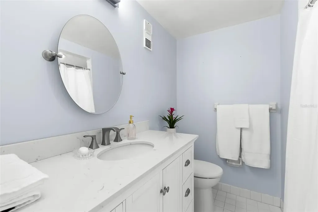 7100 Sunshine Skyway Lane S St Petersburg FL 33711