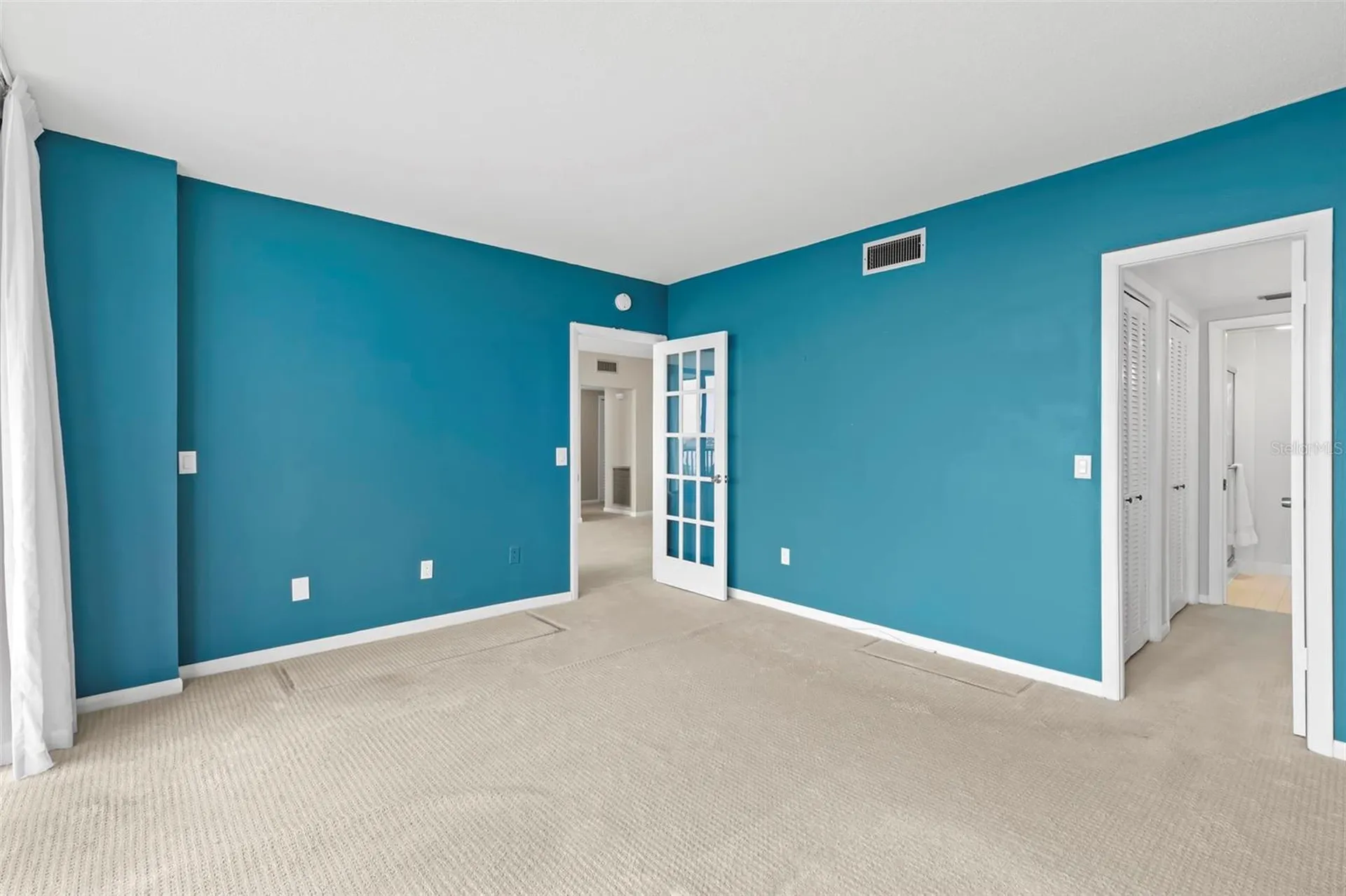 7100 Sunshine Skyway Lane S St Petersburg FL 33711