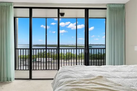 7100 Sunshine Skyway Lane S St Petersburg FL 33711