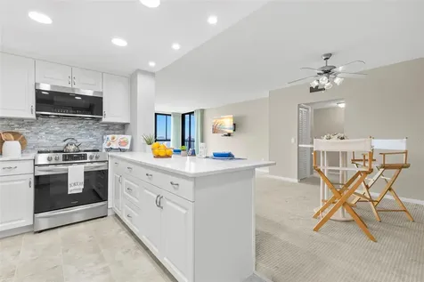 7100 Sunshine Skyway Lane S St Petersburg FL 33711