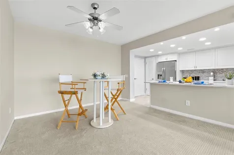 7100 Sunshine Skyway Lane S St Petersburg FL 33711