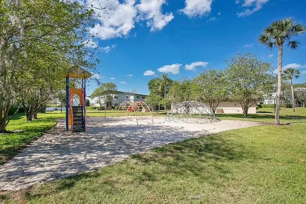 1695 Lee Road Winter Park FL 32789