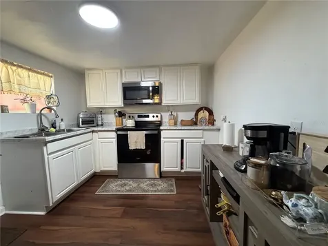 2425 SE 10th Avenue Gainesville FL 32641