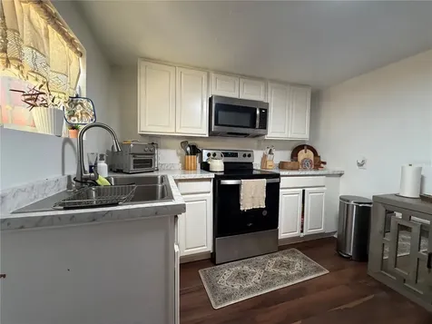 2425 SE 10th Avenue Gainesville FL 32641