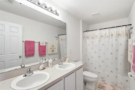 516 Glen Haven Drive Deltona FL 32738