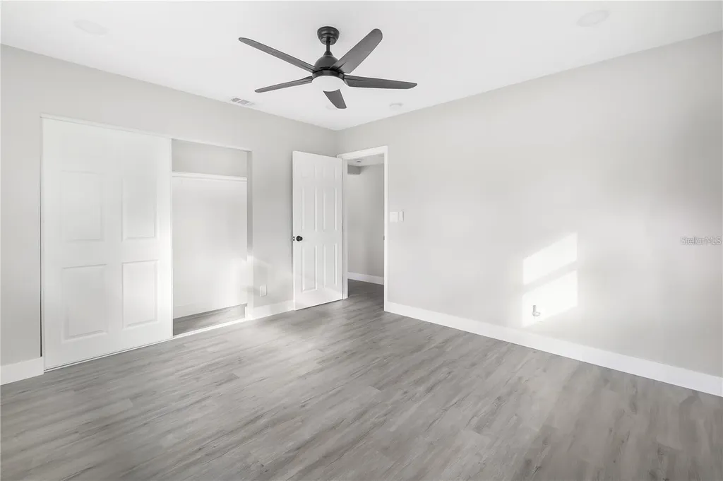 10341 Kumquat Lane Seminole FL 33772