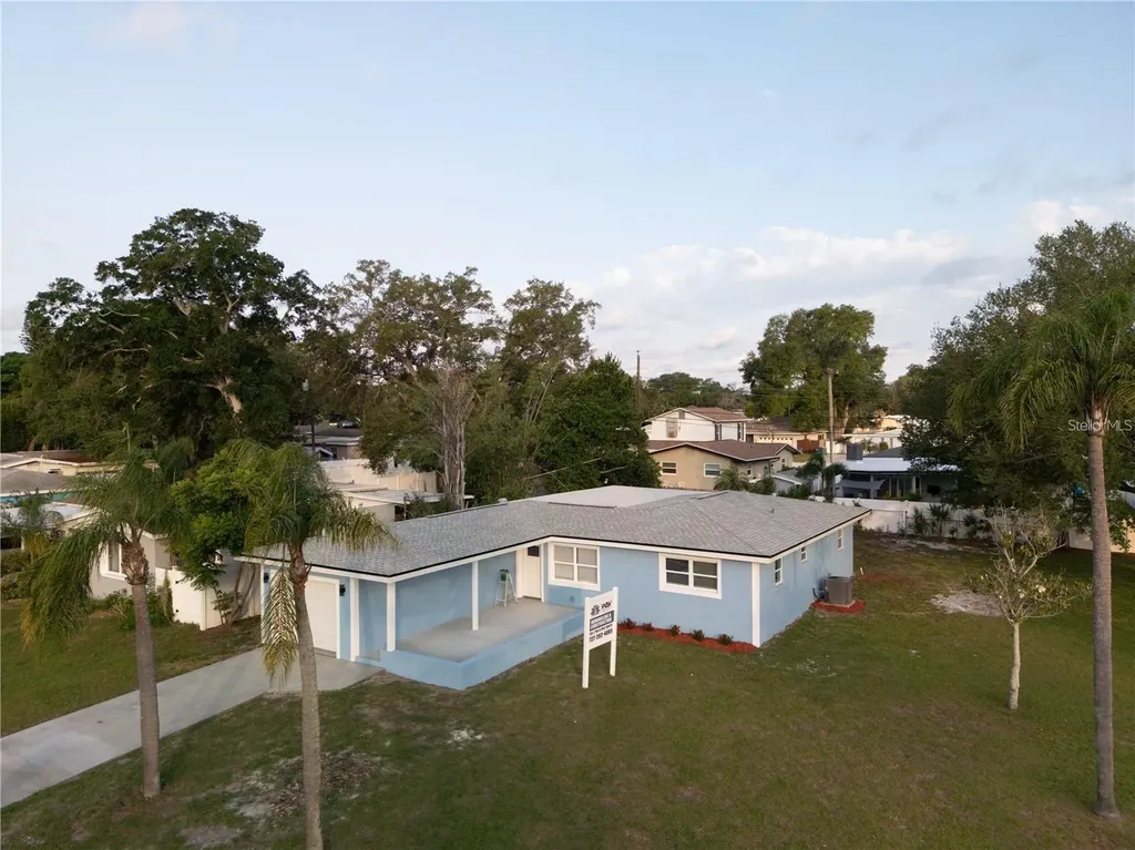 10341 Kumquat Lane Seminole FL 33772