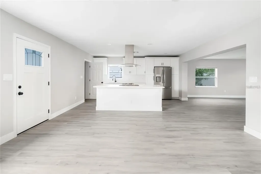 10341 Kumquat Lane Seminole FL 33772