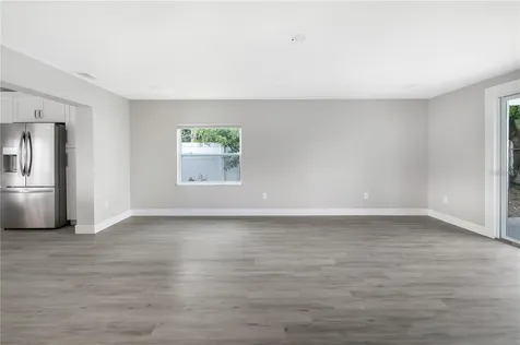 10341 Kumquat Lane Seminole FL 33772