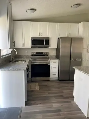 1100 Lowry Avenue Lakeland FL 33801