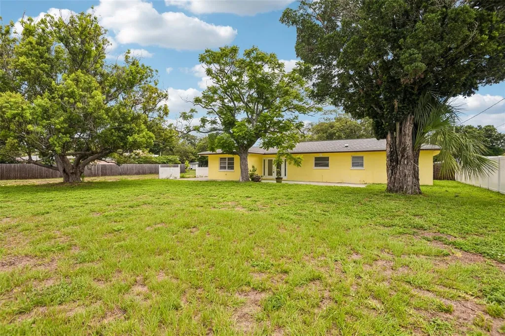 104 S Hercules Avenue Clearwater FL 33765