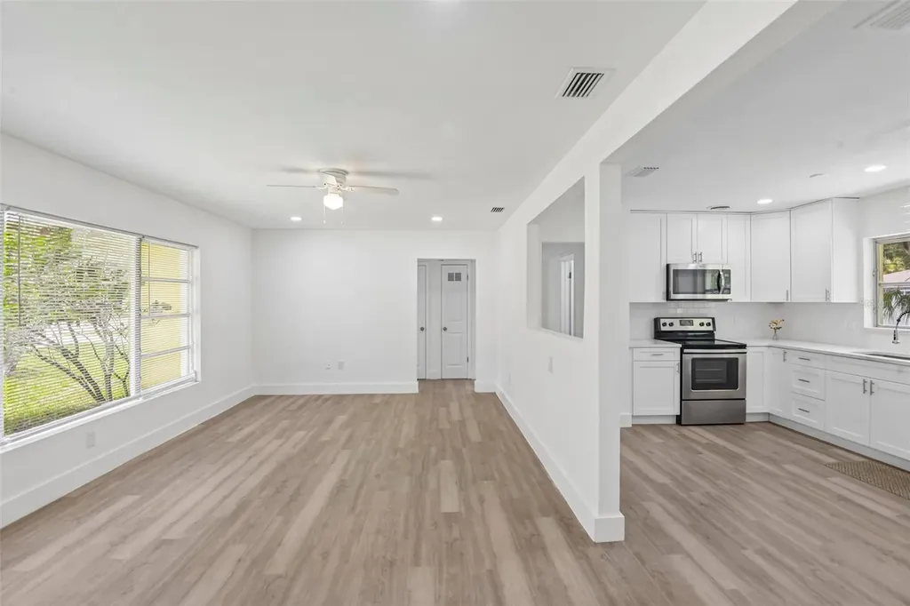 104 S Hercules Avenue Clearwater FL 33765