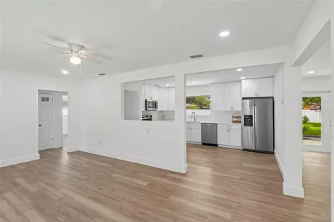 104 S Hercules Avenue Clearwater FL 33765